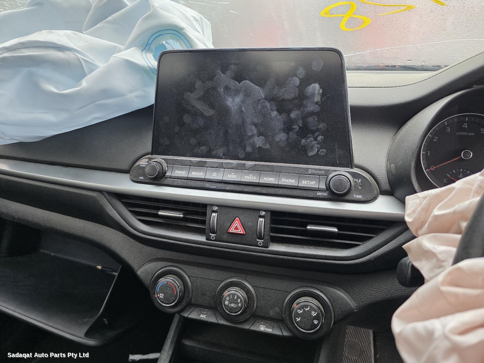 Kia Cerato Right Door Mirror