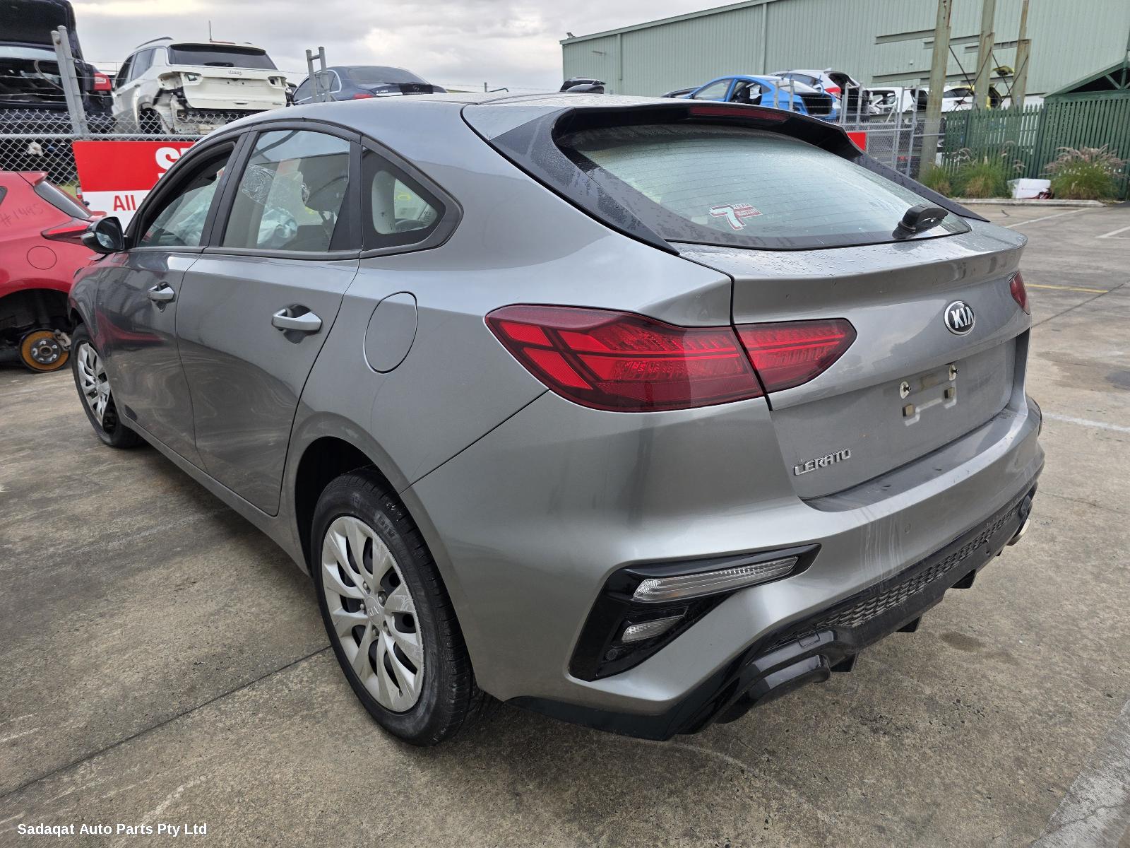 Kia Cerato Right Door Mirror