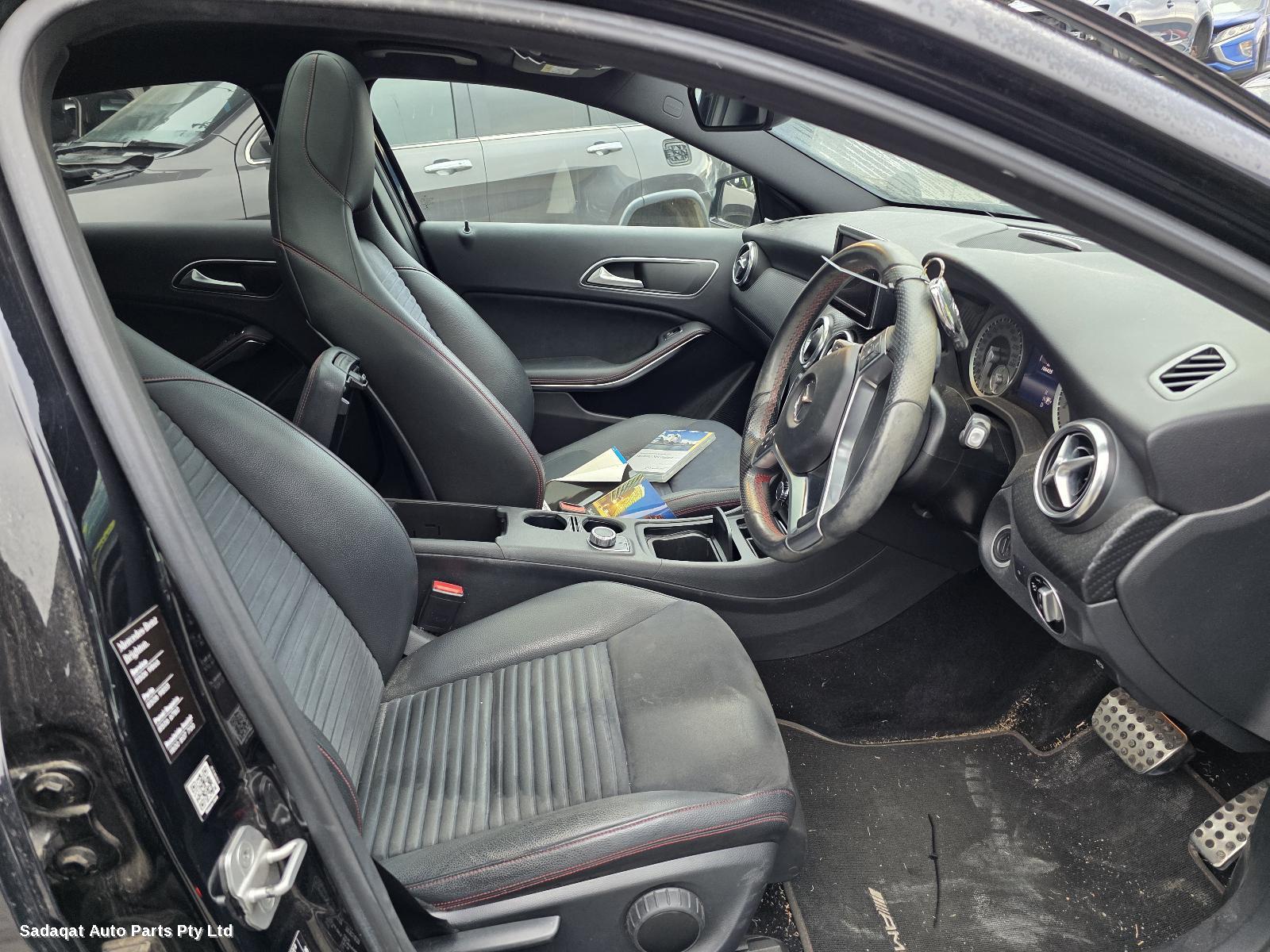 Mercedes A Class R/bar Bracket/reinfo