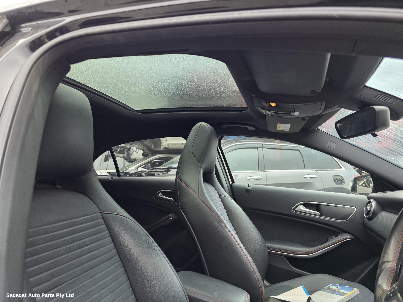 Mercedes A Class R/bar Bracket/reinfo