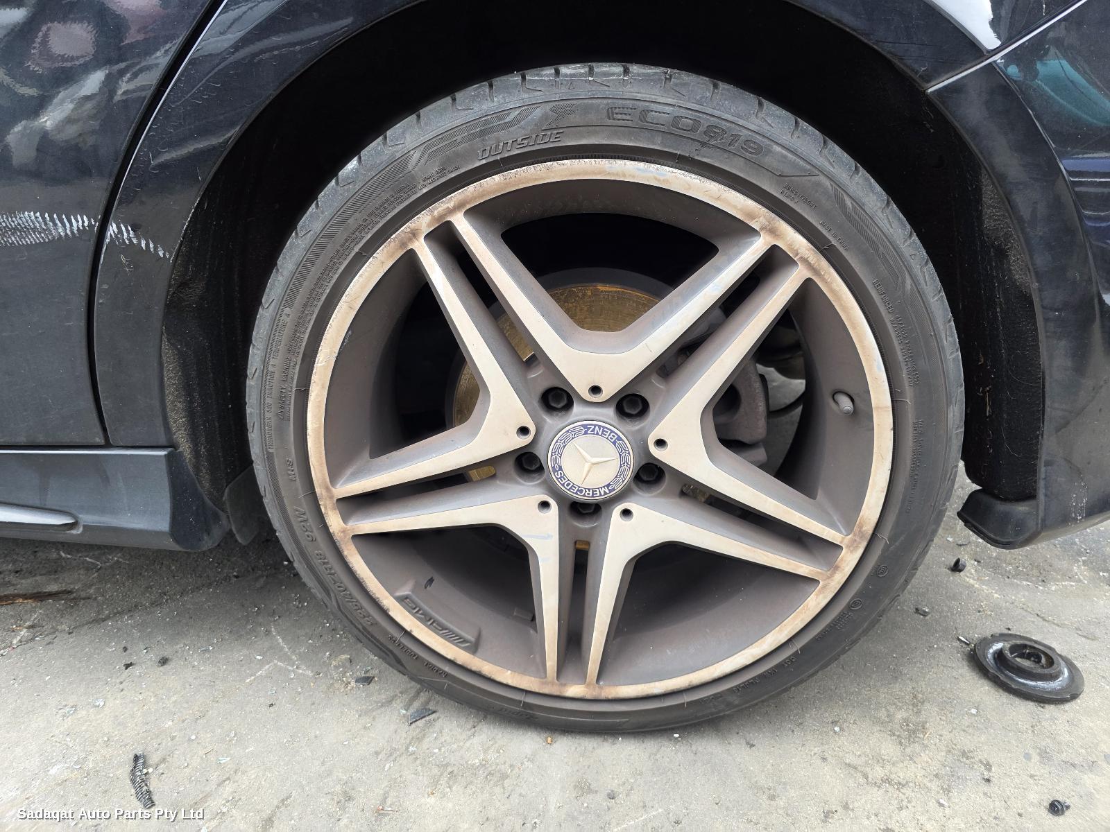 Mercedes A Class R/bar Bracket/reinfo