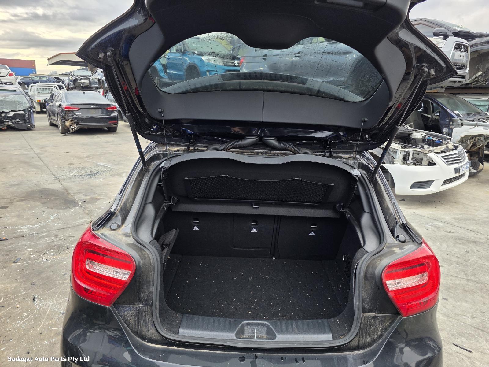 Mercedes A Class R/bar Bracket/reinfo