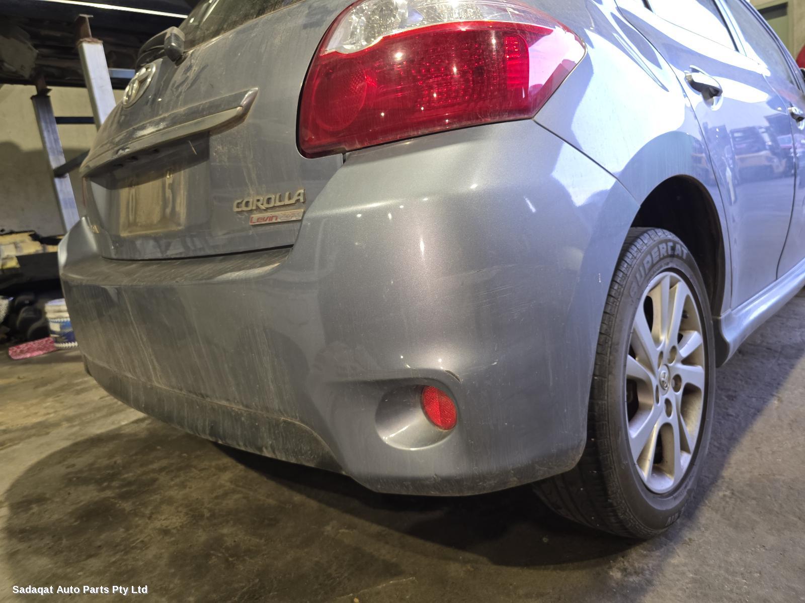 Toyota Corolla Right_rear_door_sliding