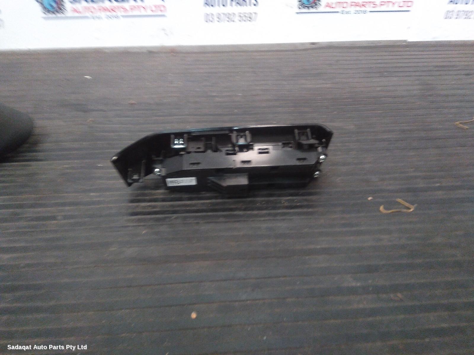 Mazda 3 Pwr Dr Wind Switch