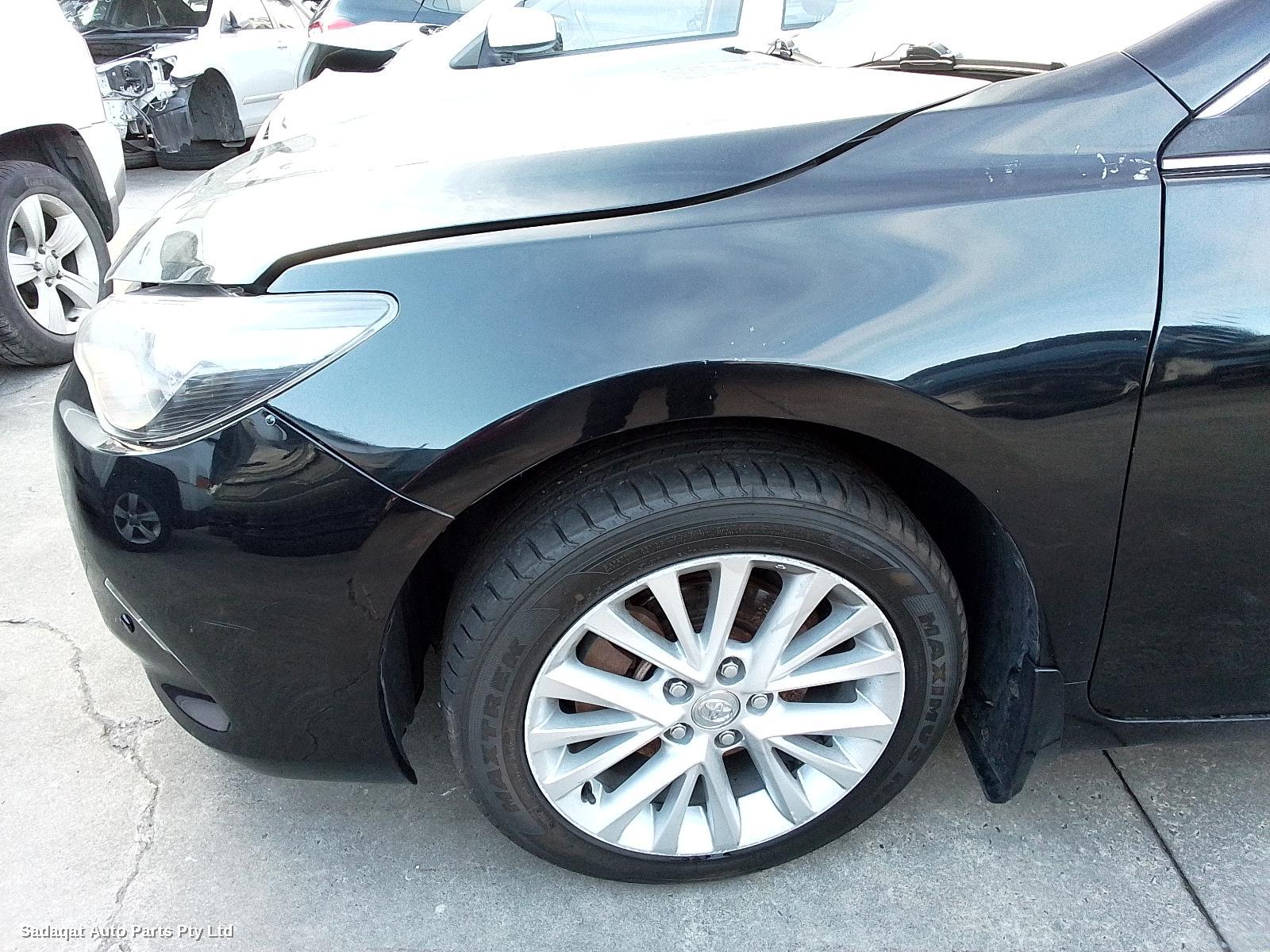 Toyota Camry Rear Garnish