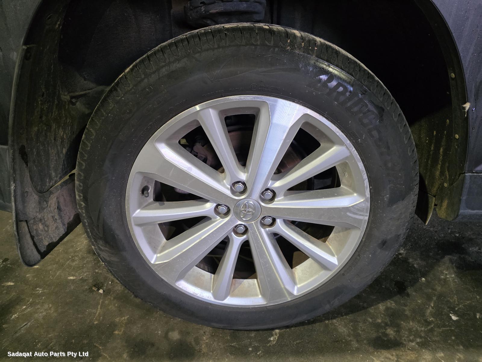 Toyota Kluger Sunvisor