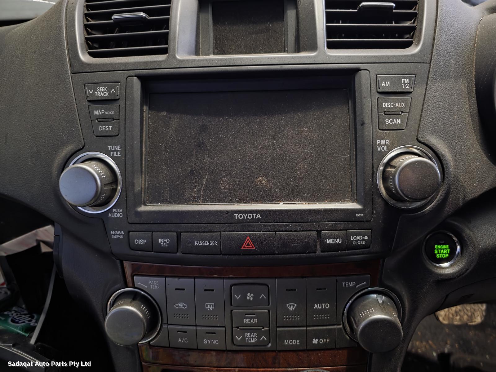 Toyota Kluger Sunvisor