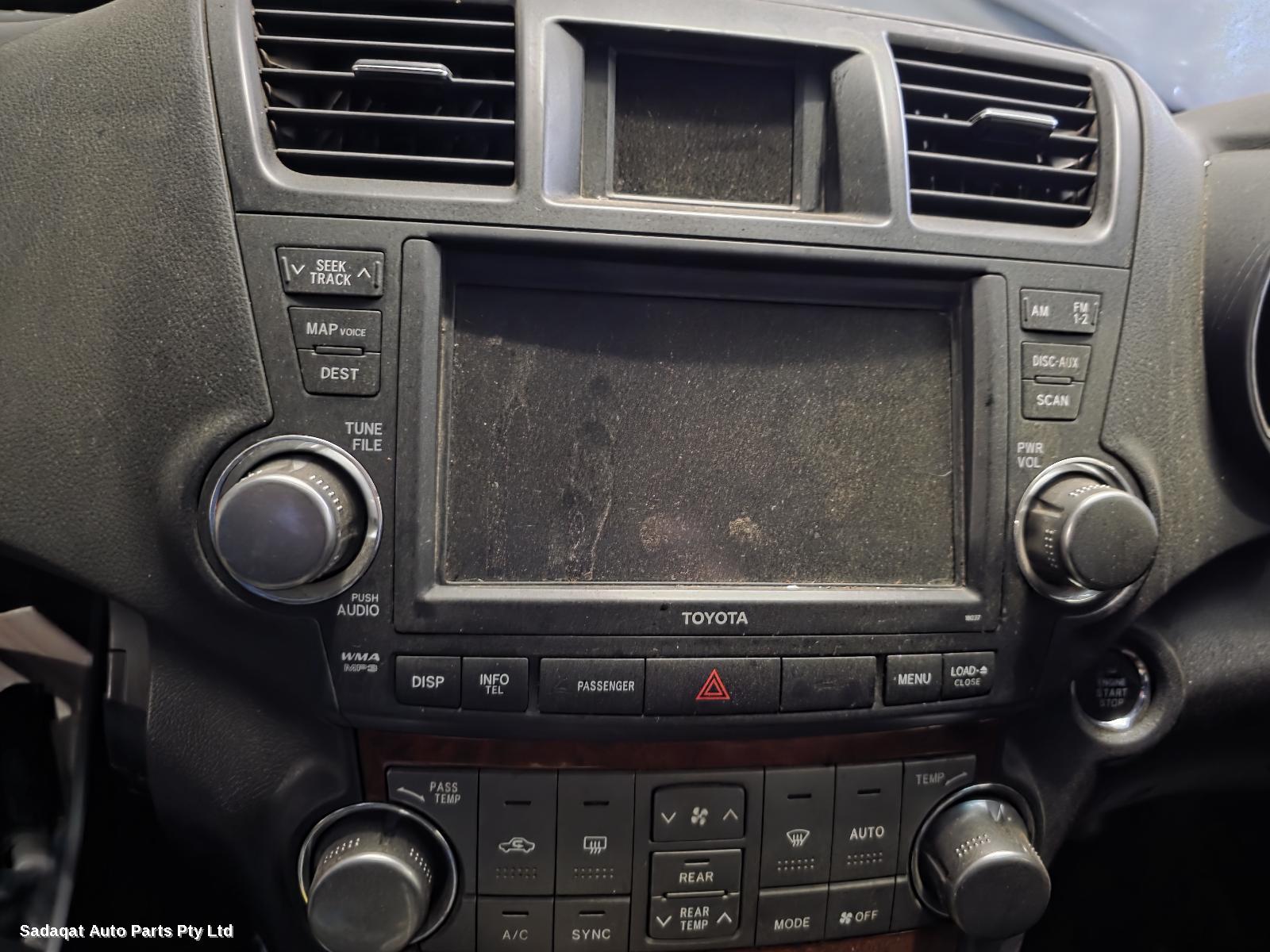 Toyota Kluger Sunvisor