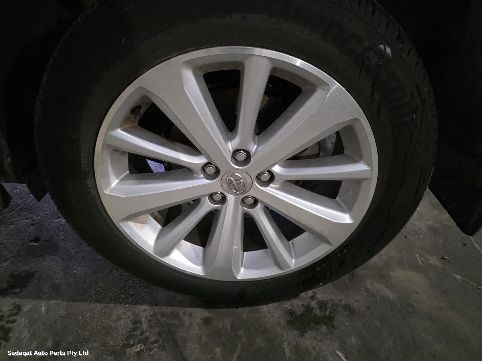 Toyota Kluger Sunvisor