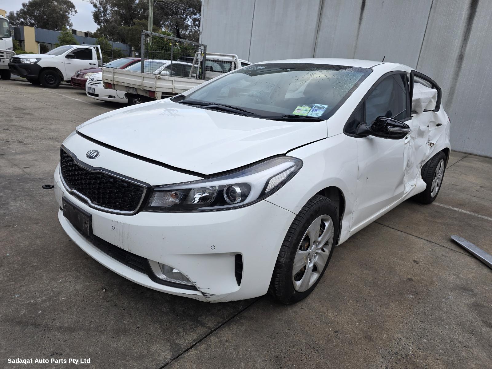 Kia Cerato Right Taillight