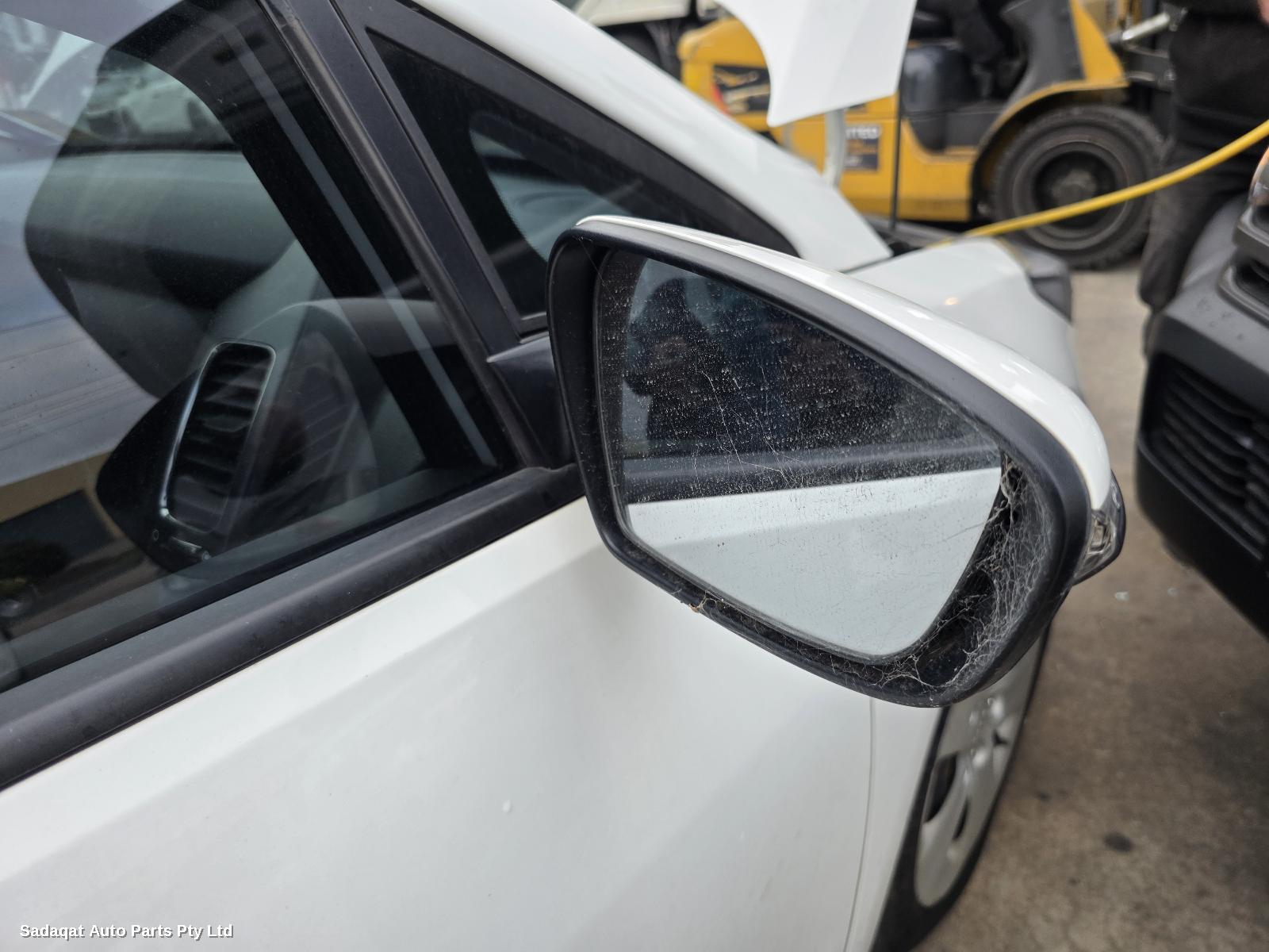 Kia Cerato Right Taillight