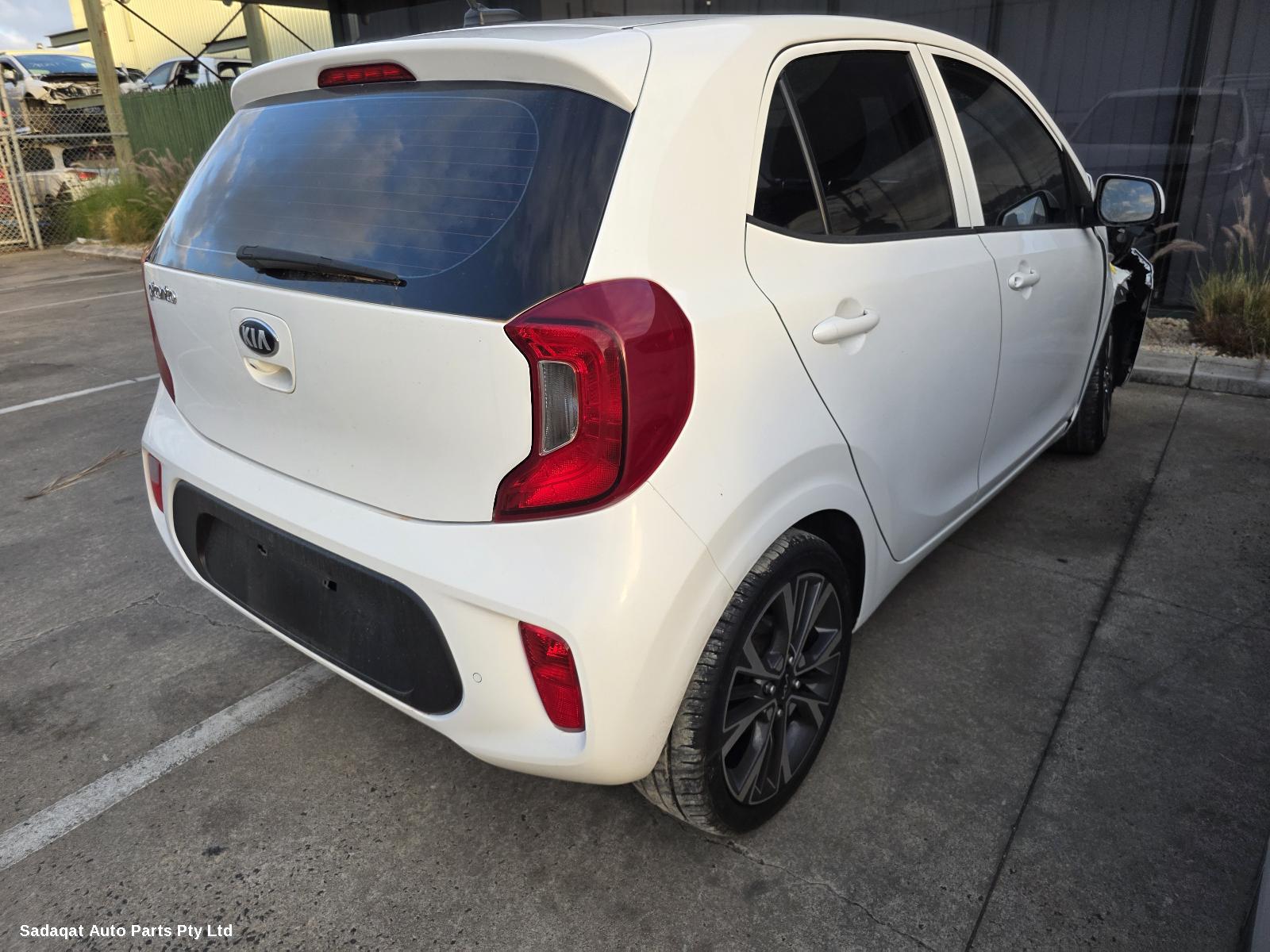 Kia Picanto Left Headlamp