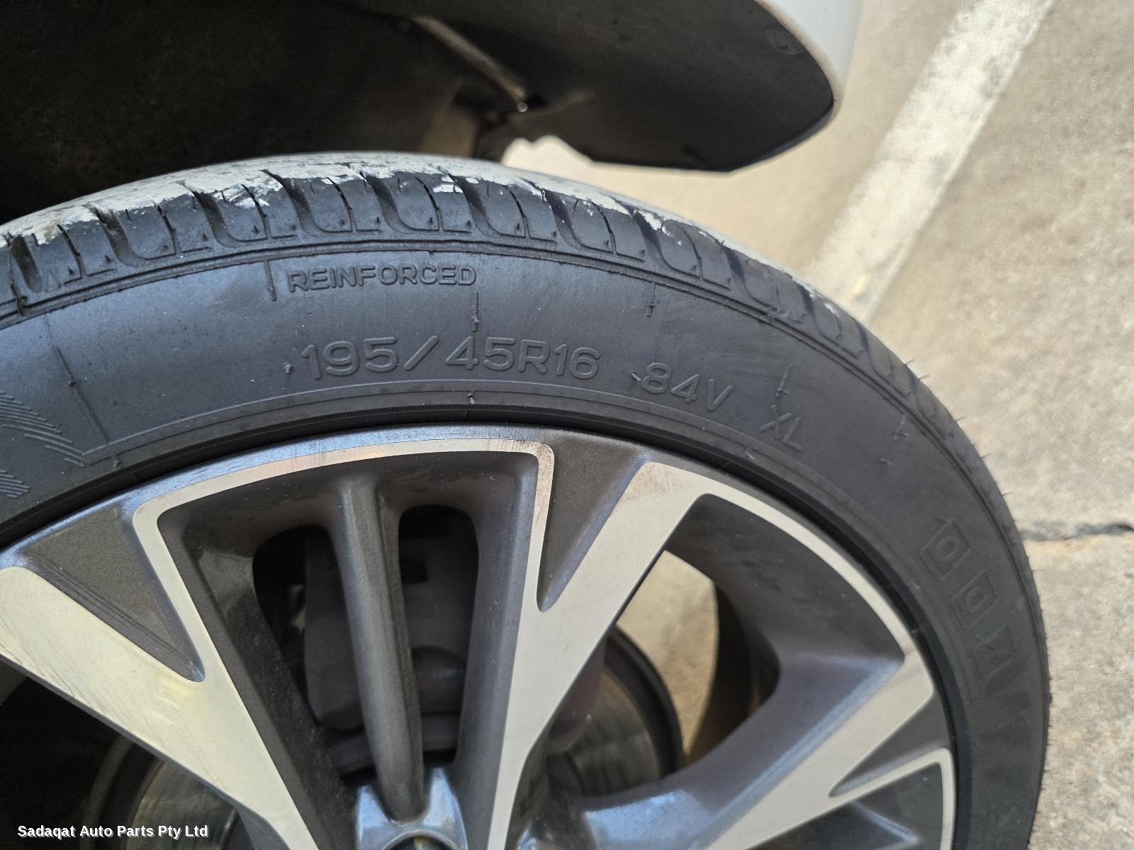 Kia Picanto Left Headlamp