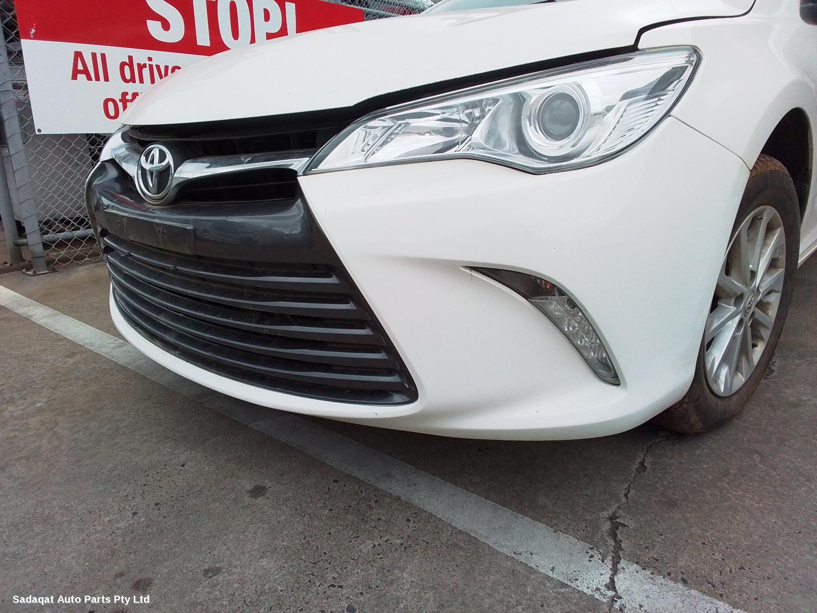 Toyota Camry Right Door Mirror