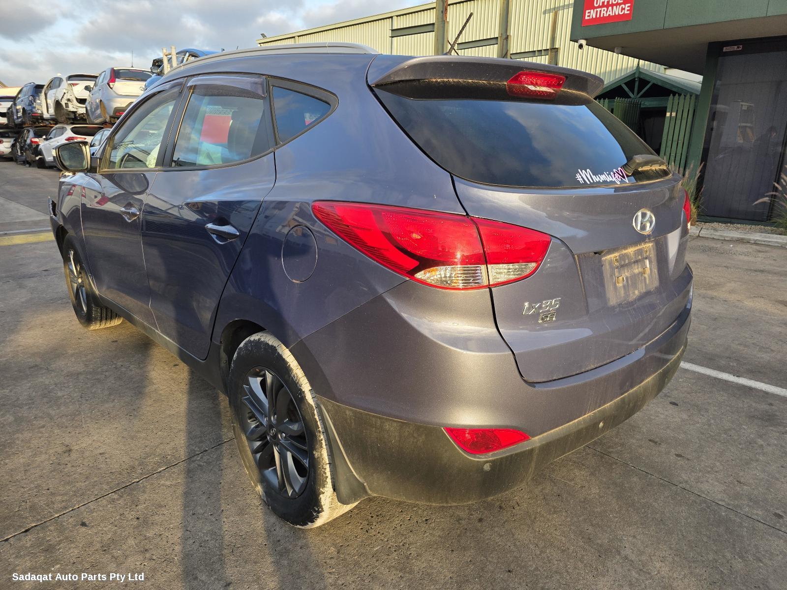 Hyundai Ix35 Right Front Door