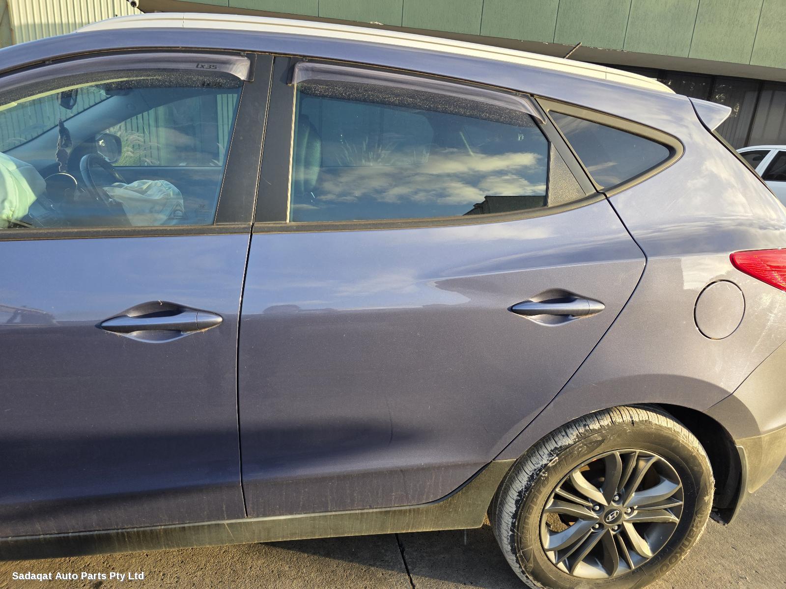 Hyundai Ix35 Right Front Door