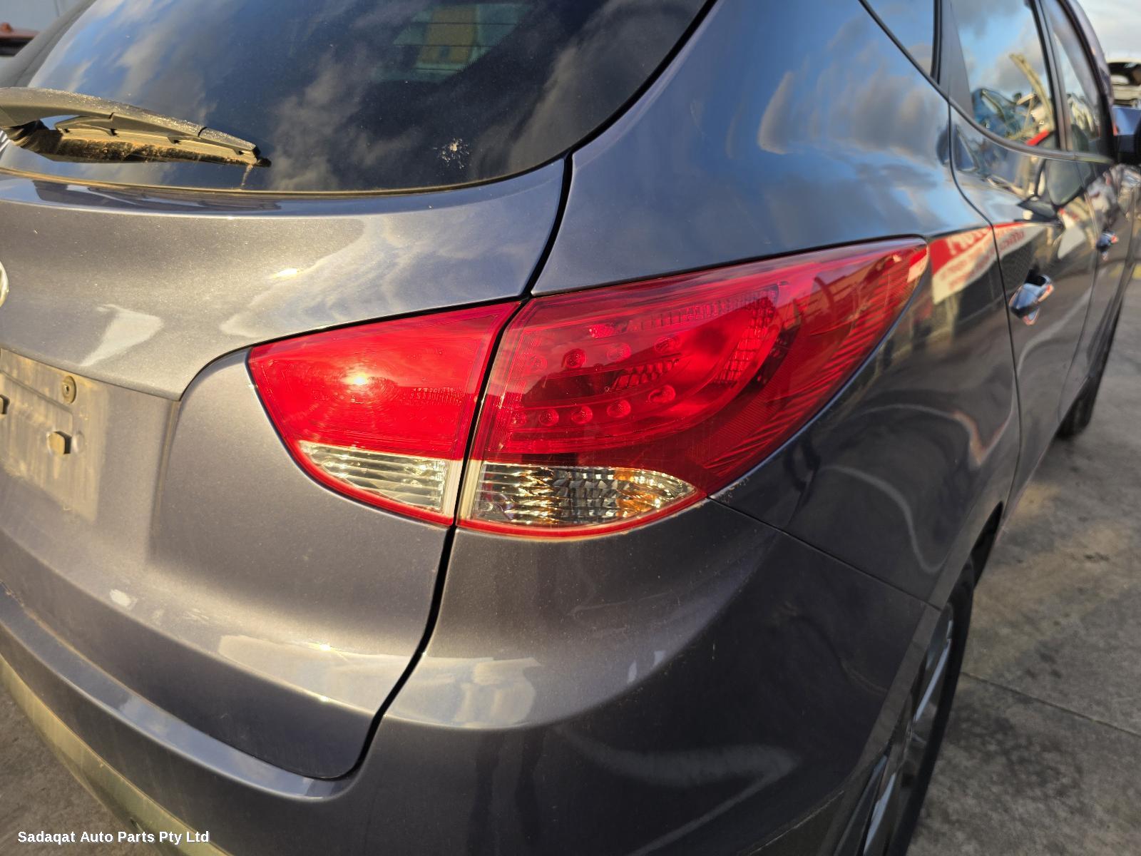 Hyundai Ix35 Right Front Door