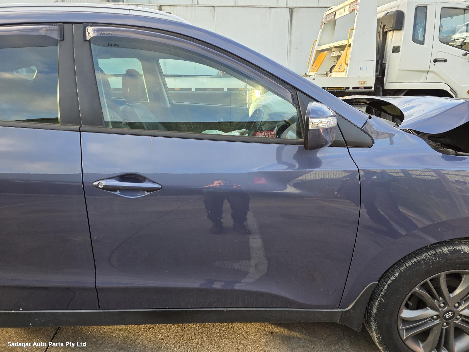 Hyundai Ix35 Right Front Door