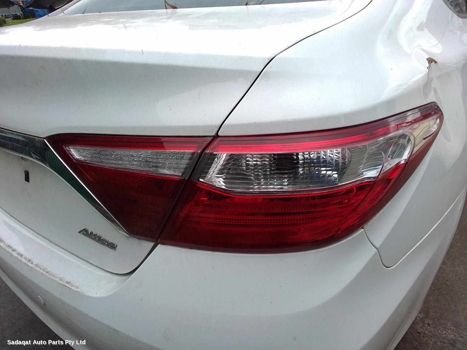 Toyota Camry Right Door Mirror
