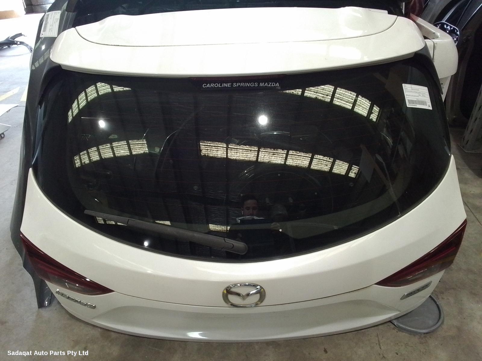 Mazda 3 Bootlid/tailgate