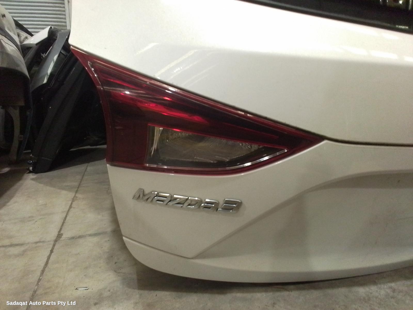Mazda 3 Bootlid/tailgate
