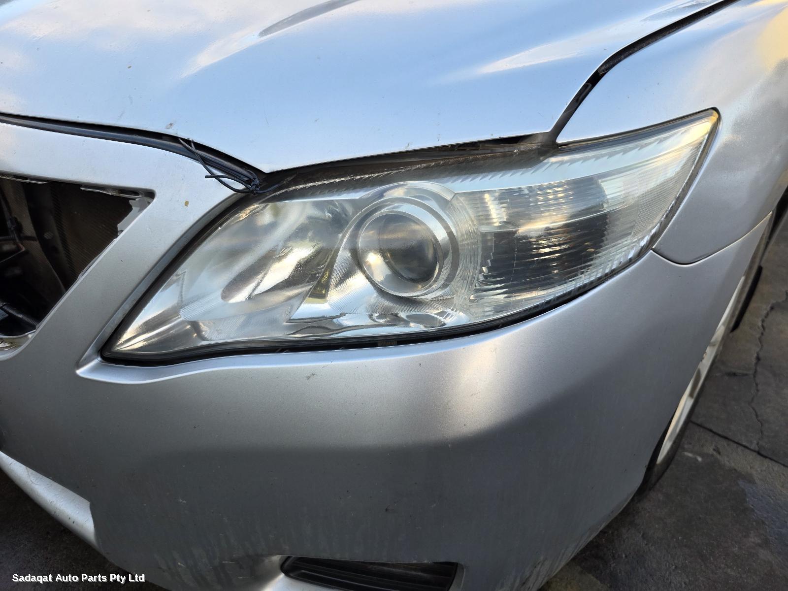 Toyota Camry Left Taillight
