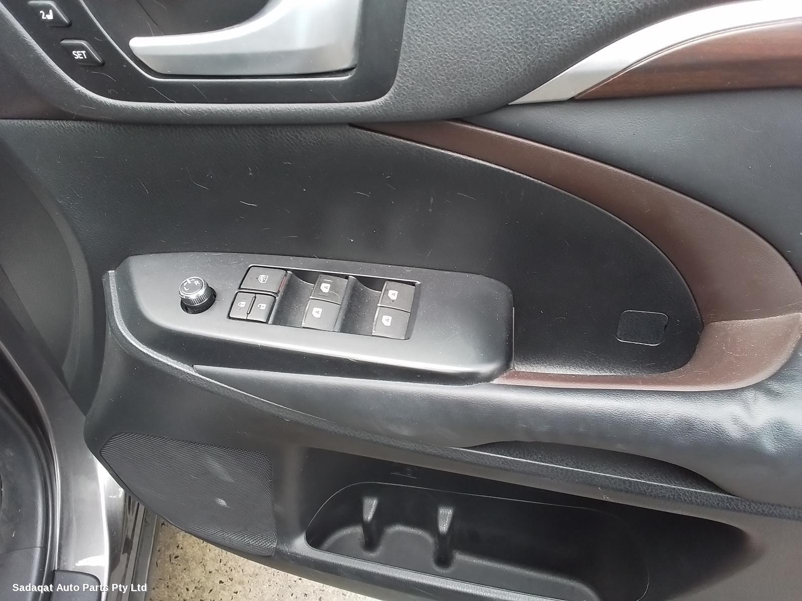 Toyota Kluger Silencer