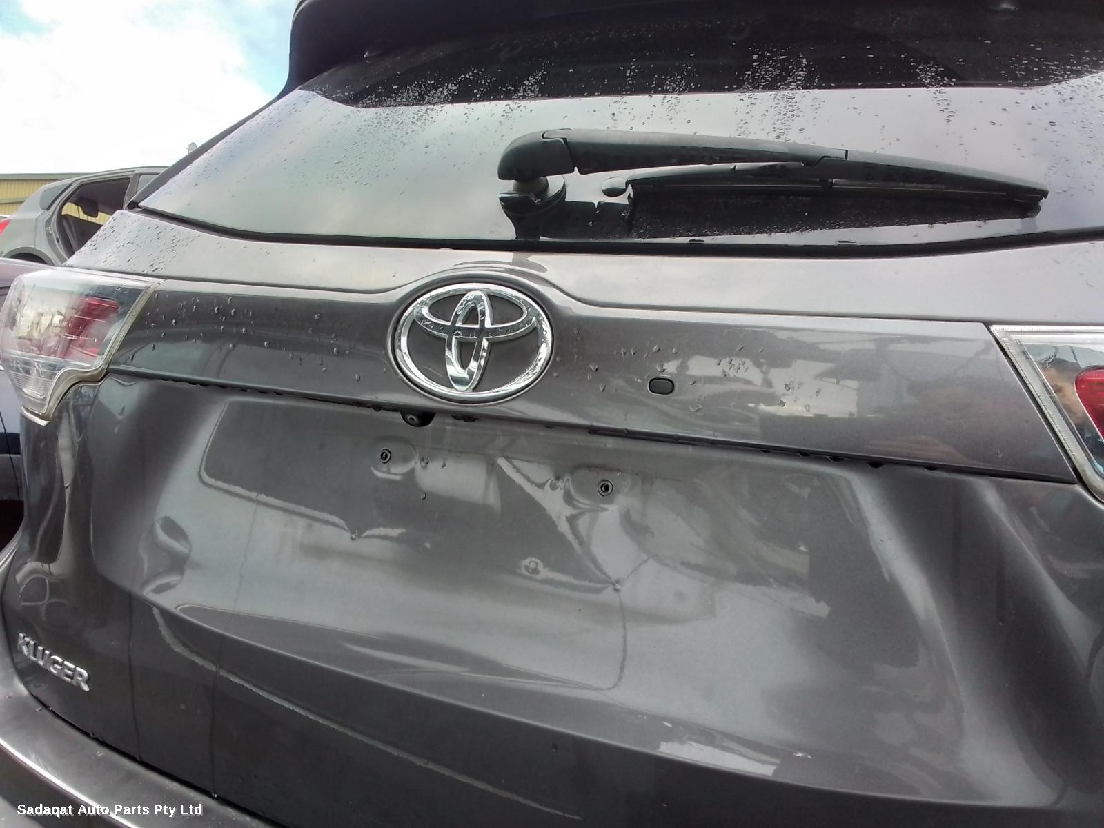 Toyota Kluger Silencer