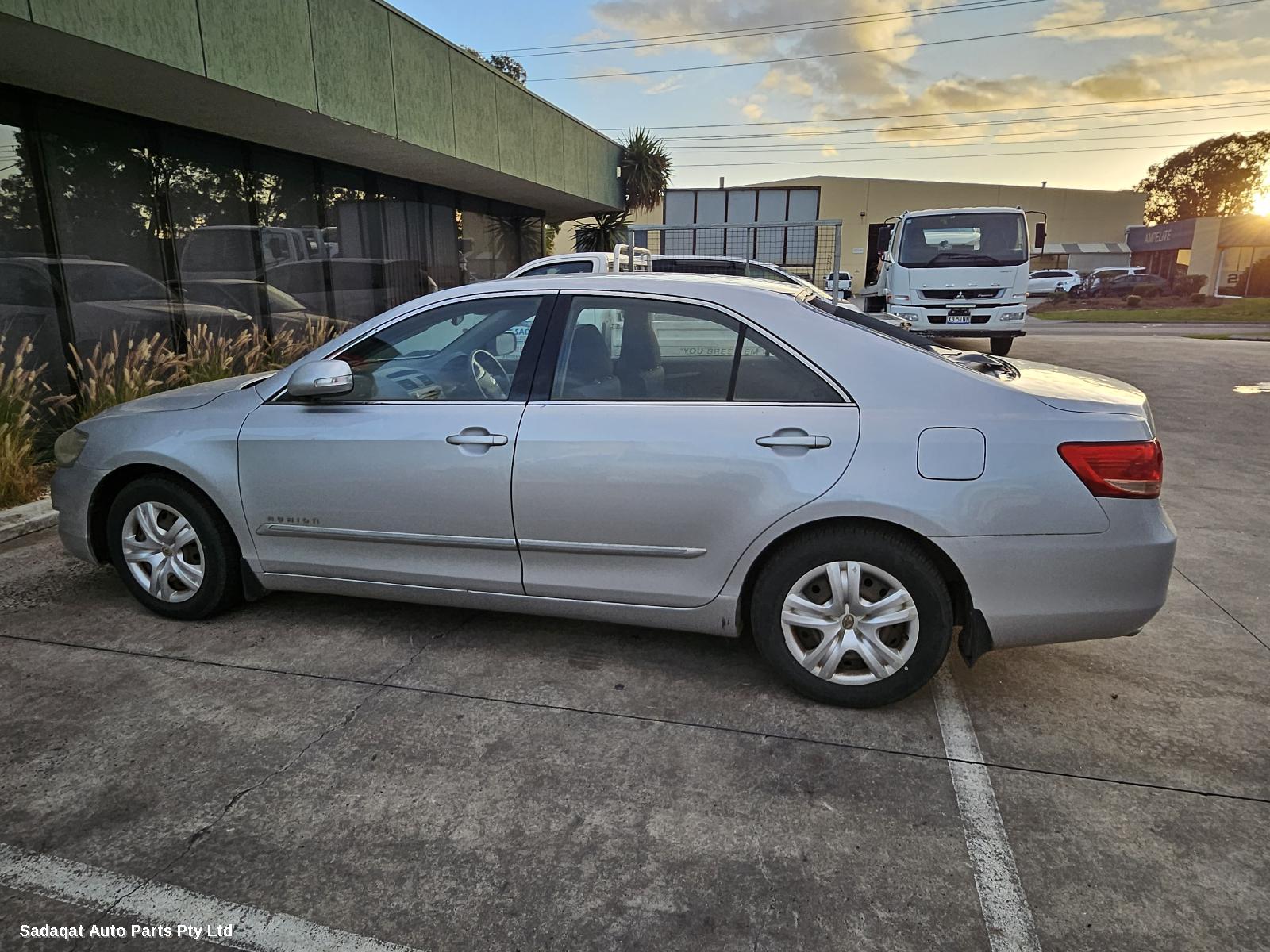 Toyota Aurion Left Door Mirror