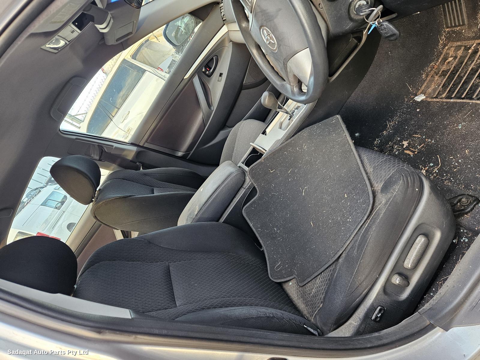 Toyota Aurion Left Door Mirror