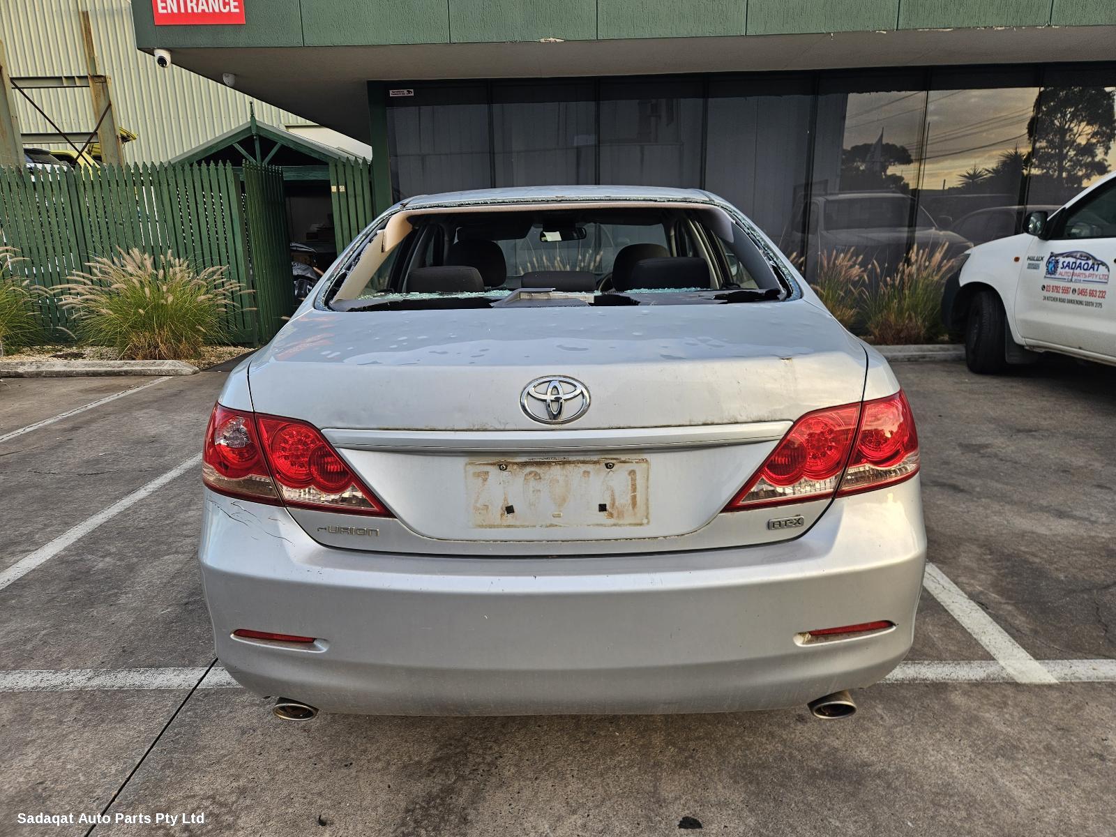Toyota Aurion Left Door Mirror