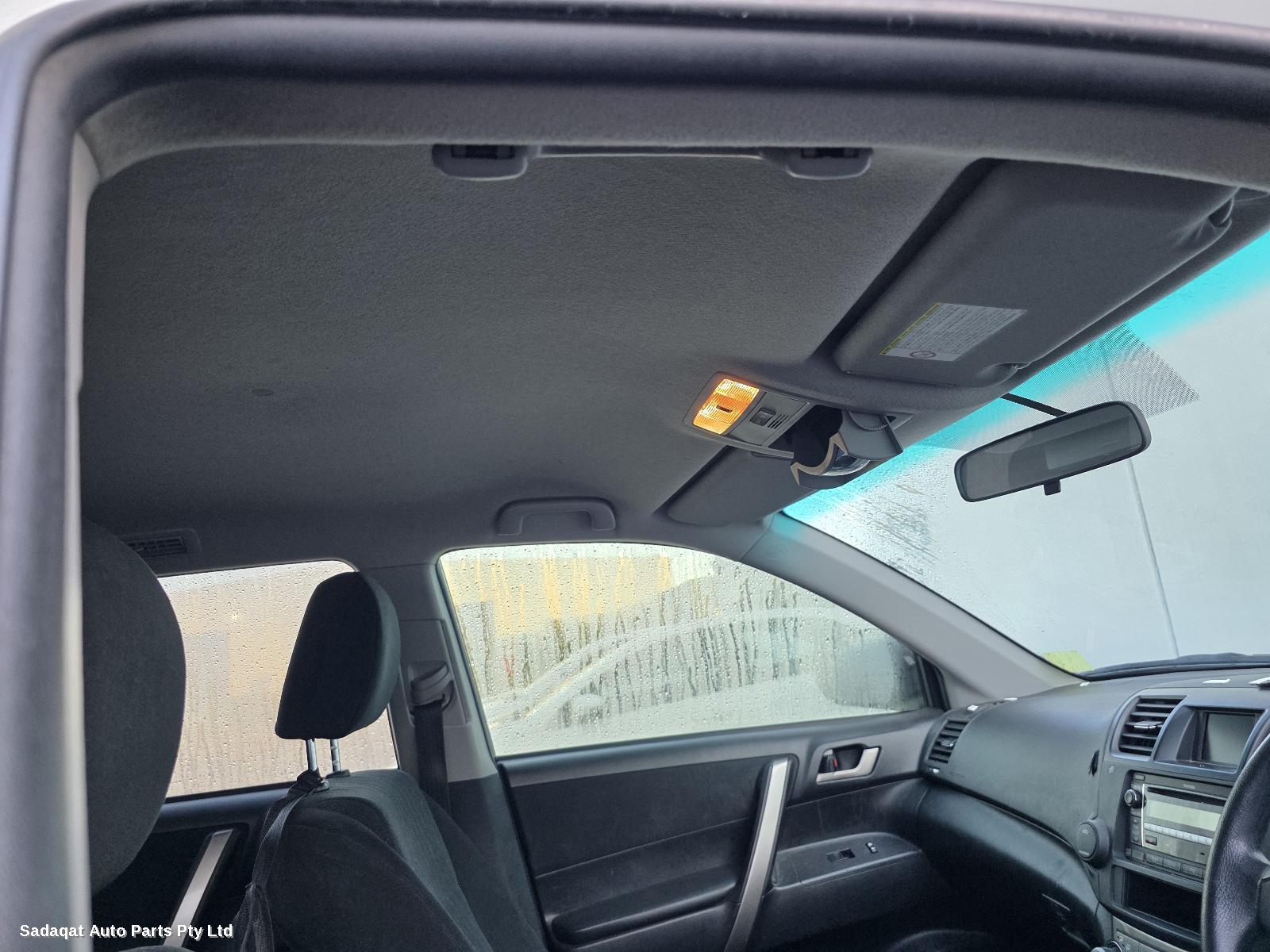 Toyota Kluger Left Rear Hub Assembly