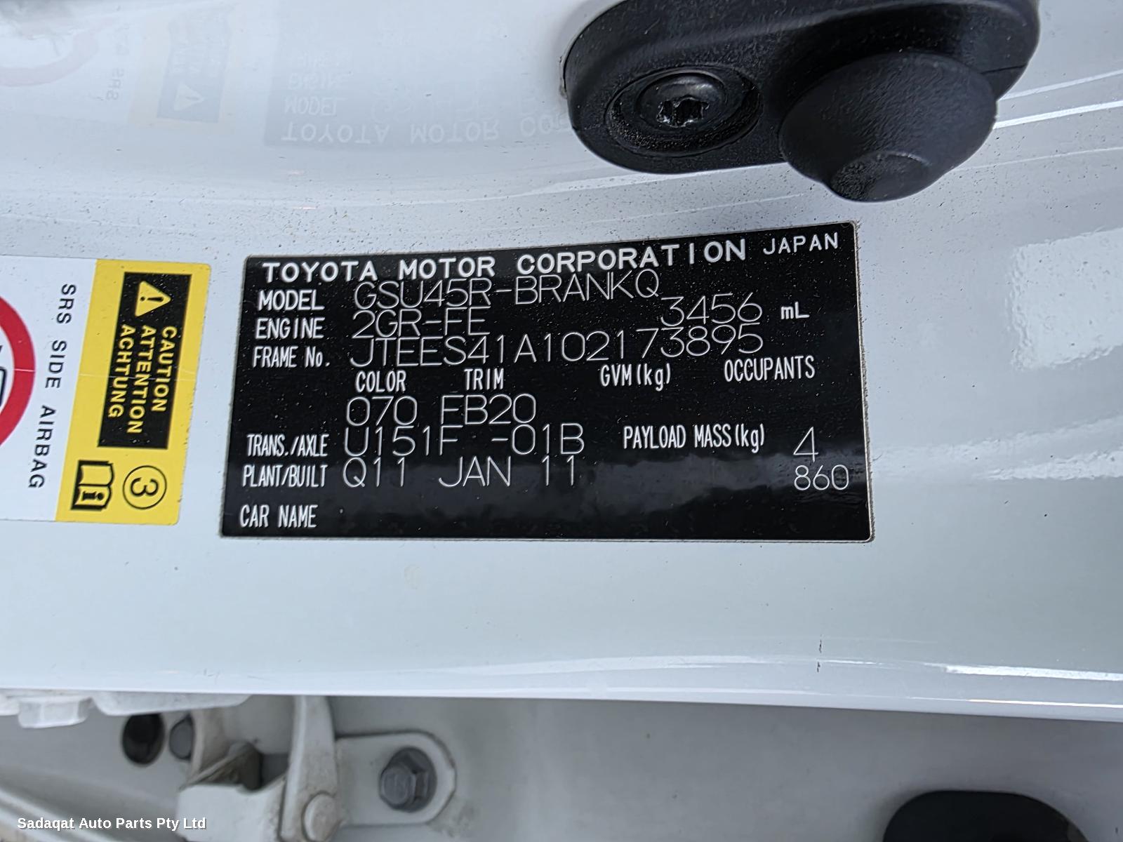 Toyota Kluger Left Rear Hub Assembly