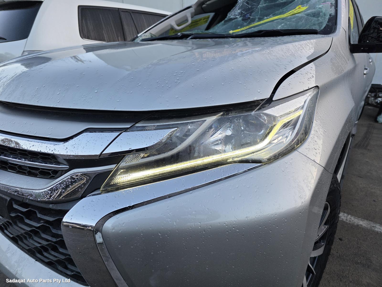 Mitsubishi Pajero Bootlid/tailgate