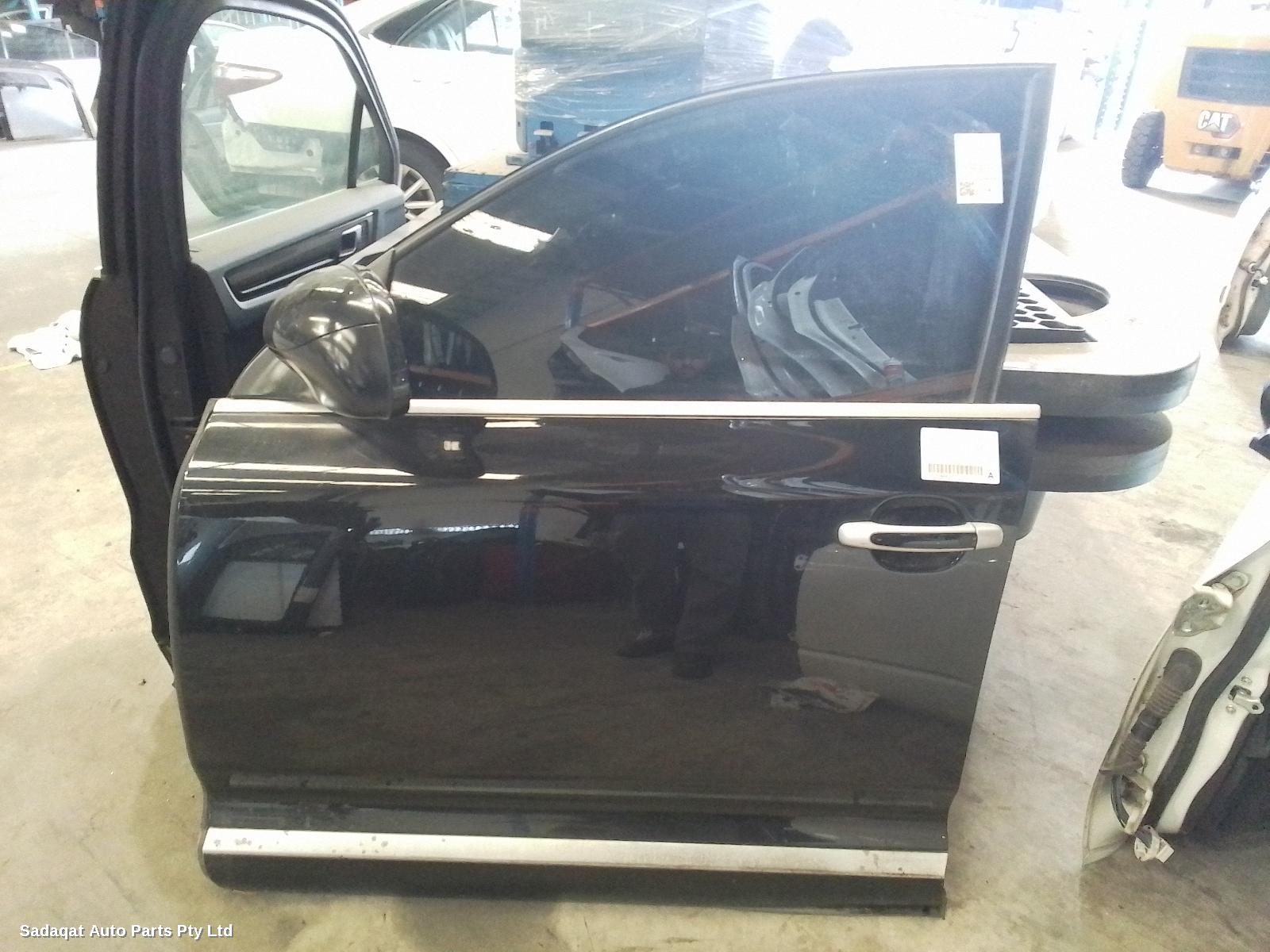 Porsche Cayenne Left Front Door