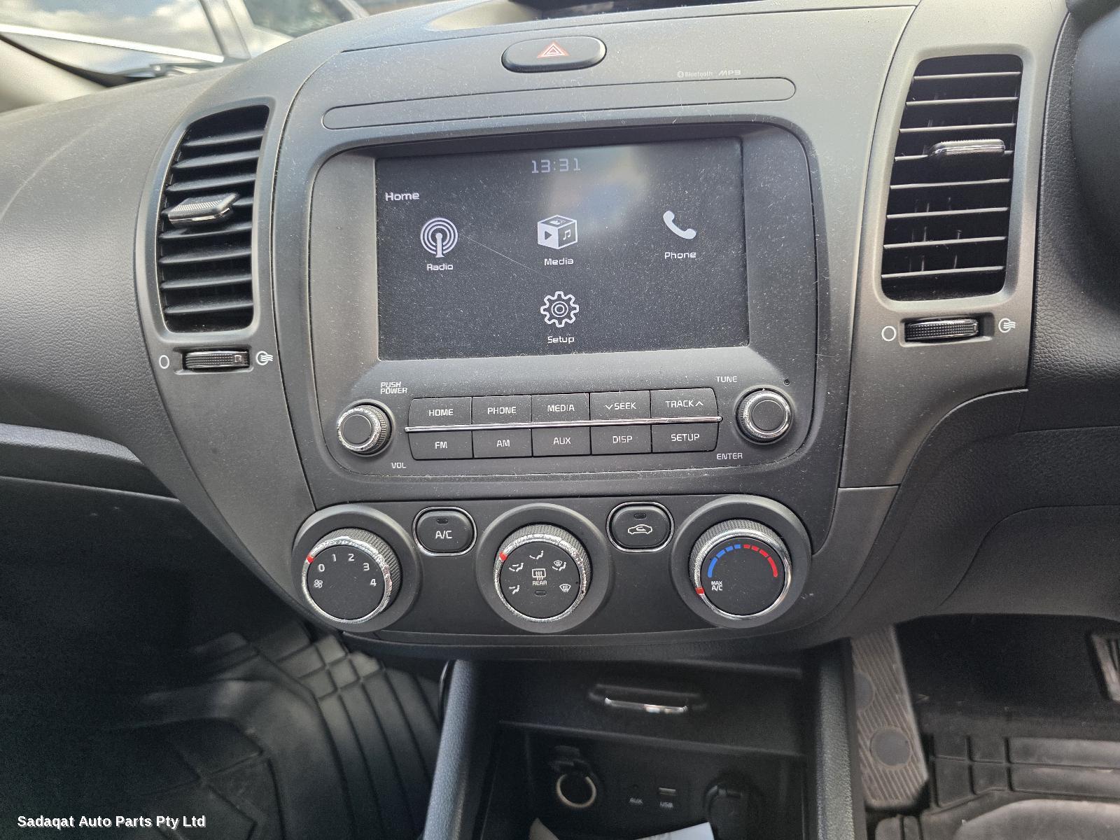 Kia Cerato Left Door Mirror