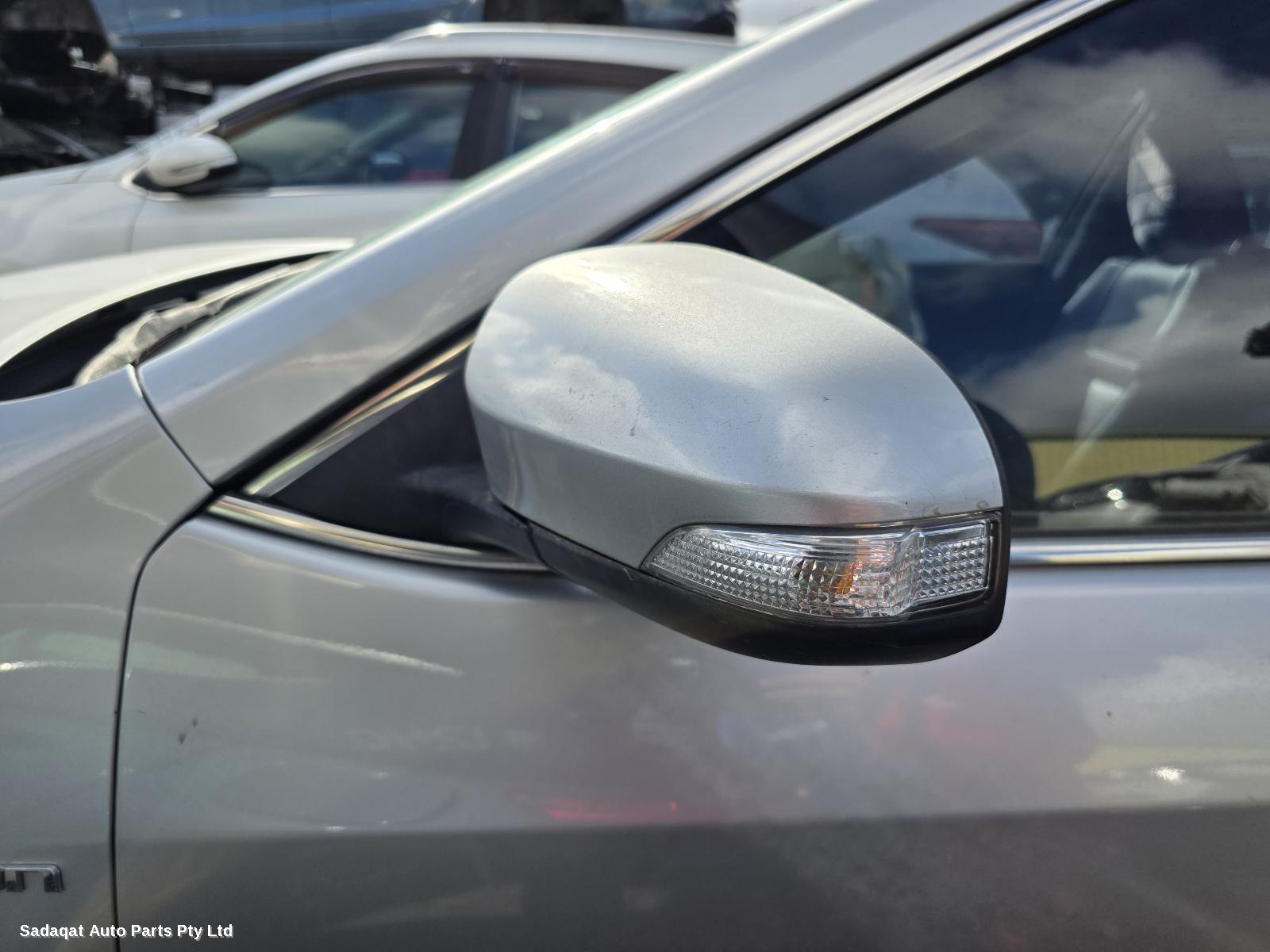 Toyota Aurion Left Door Mirror