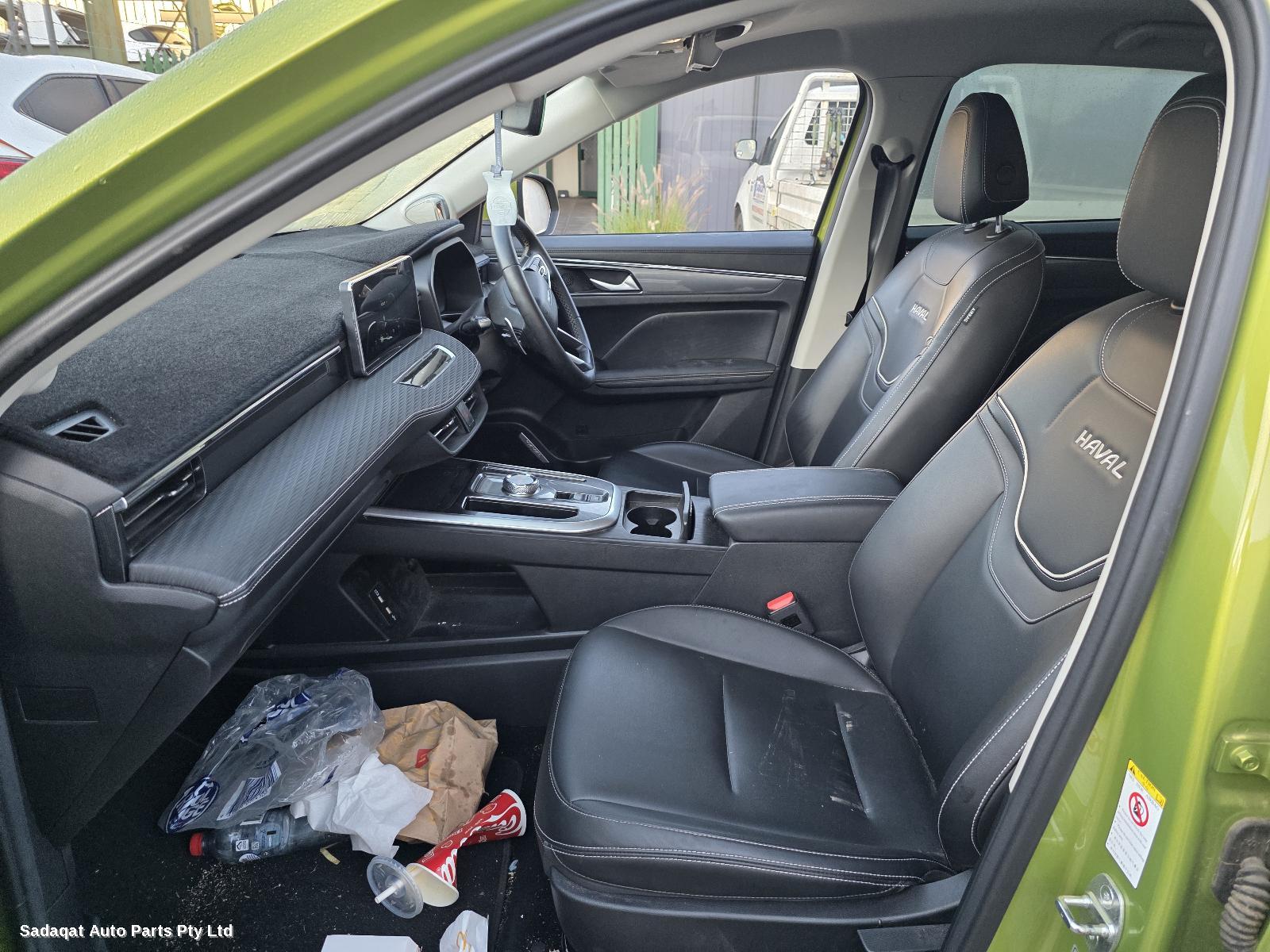 Haval Jolion Antenna