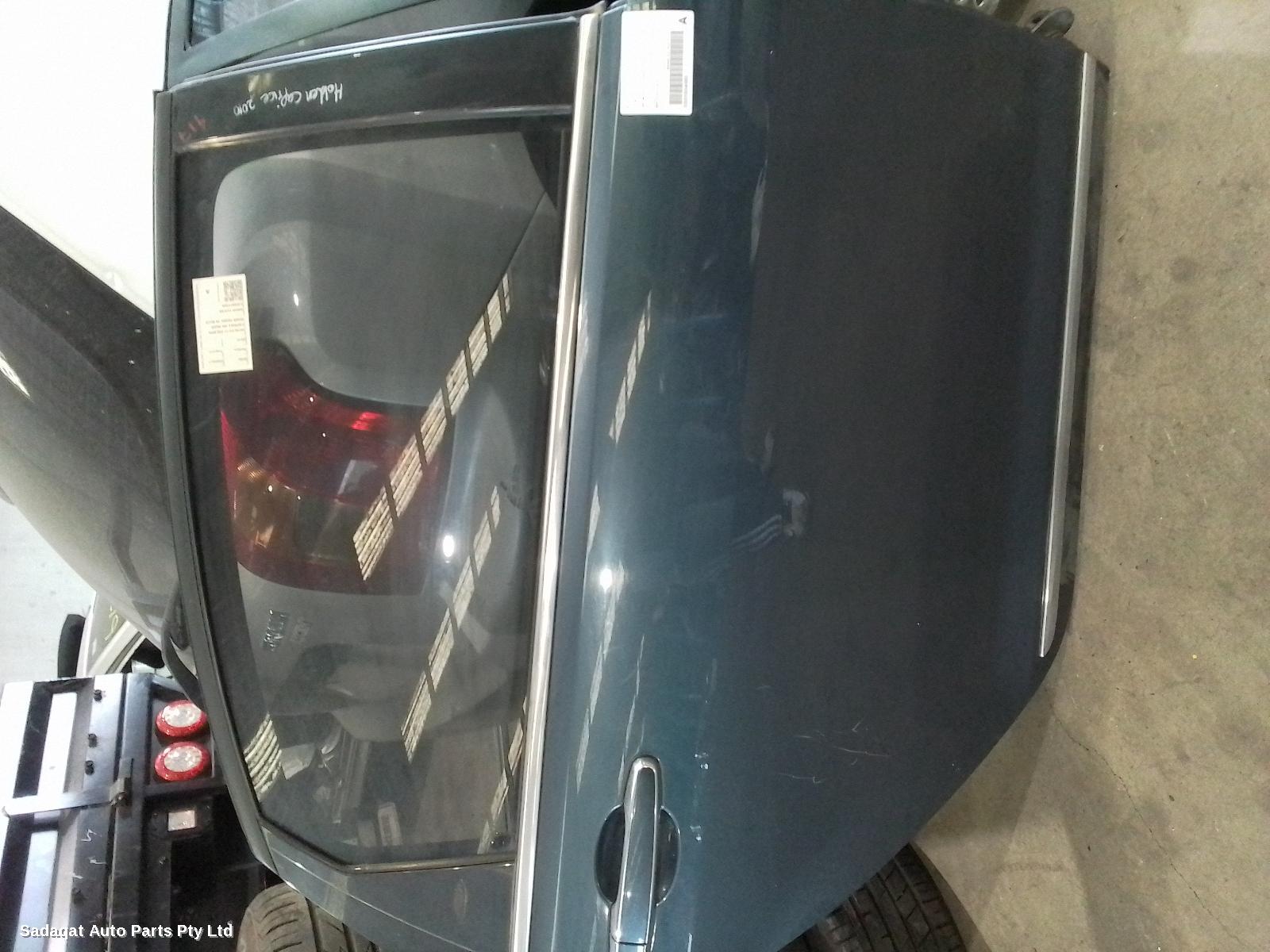Holden Statesman/caprice Right_rear_door_sliding