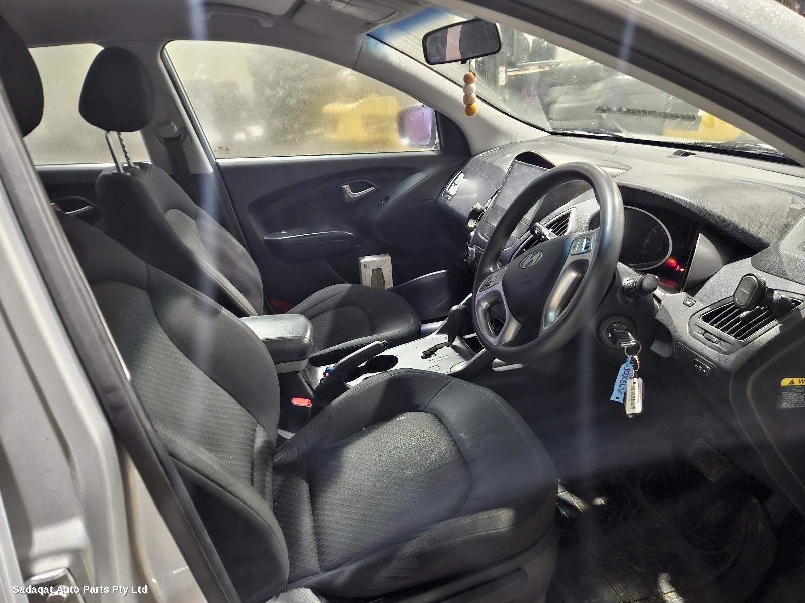 Hyundai Ix35 Left Door Mirror