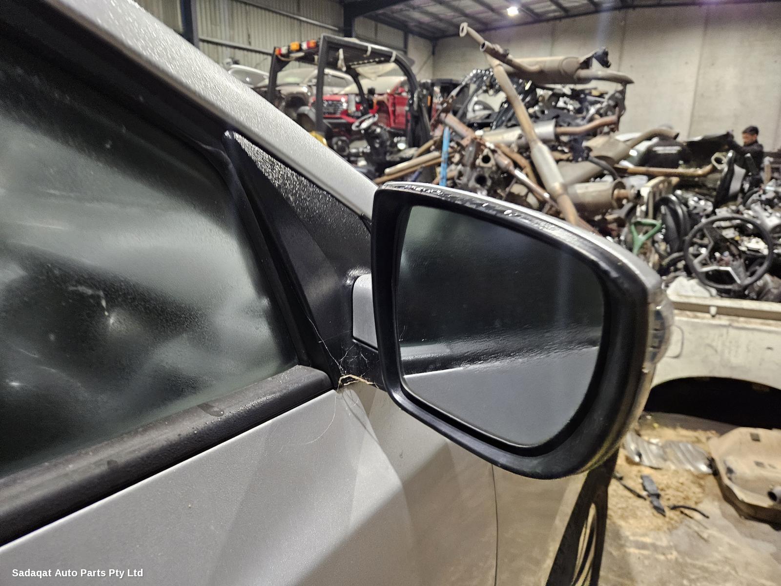 Hyundai Ix35 Left Door Mirror