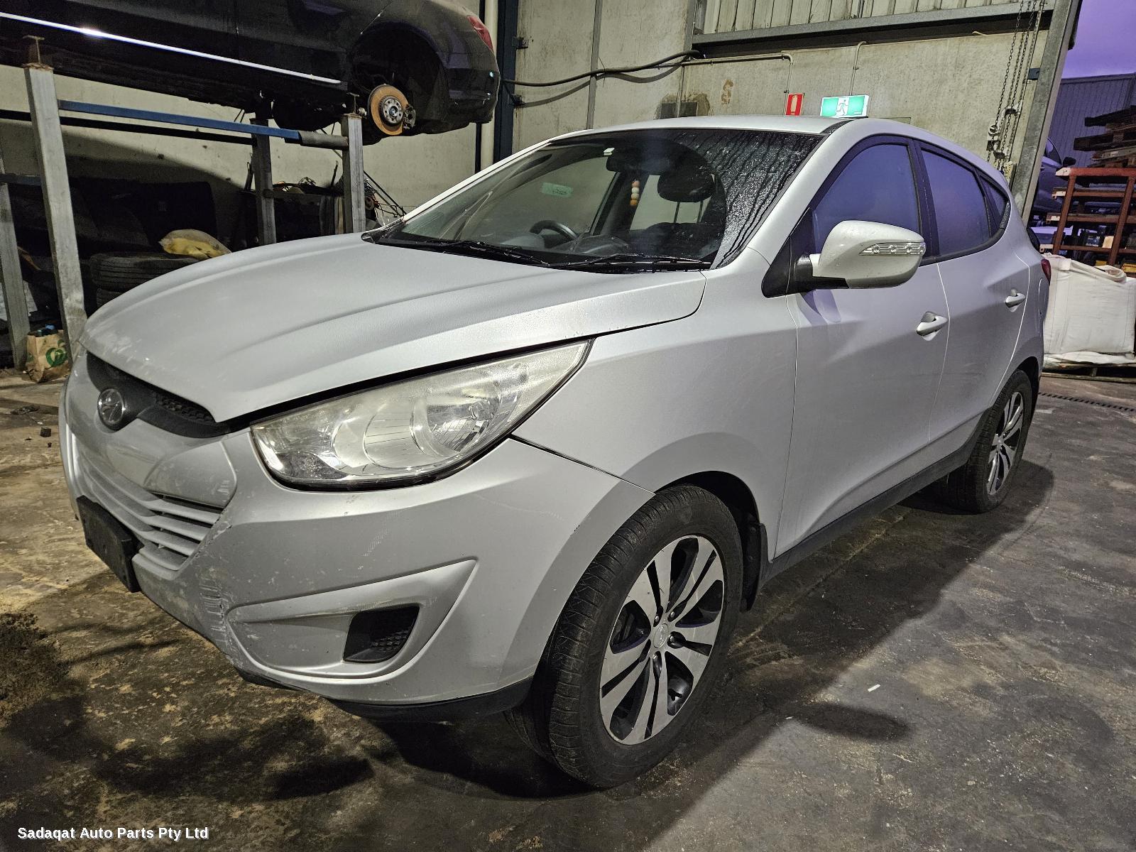 Hyundai Ix35 Left Door Mirror