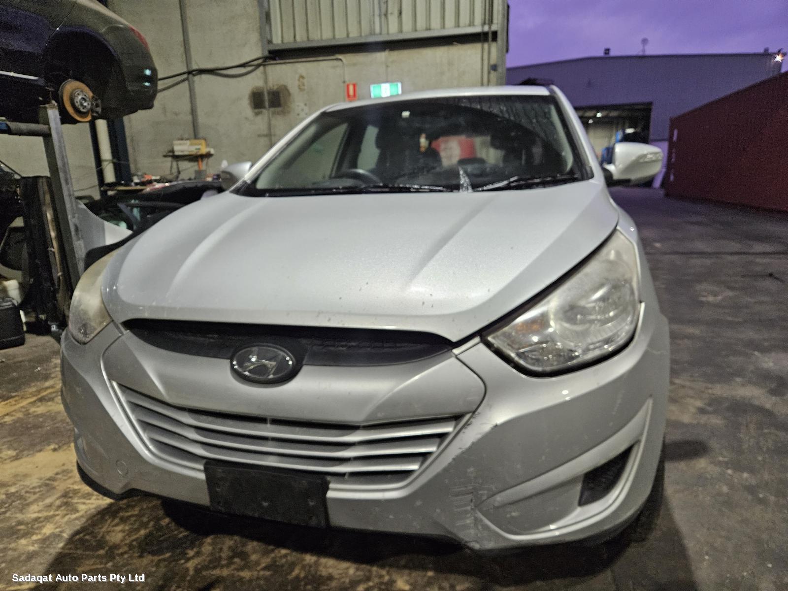 Hyundai Ix35 Left Door Mirror