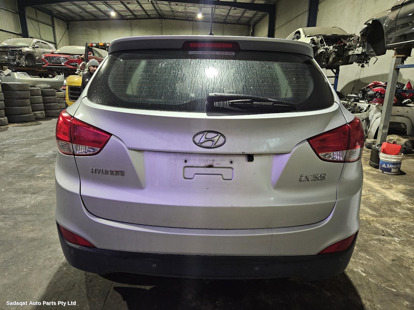 Hyundai Ix35 Left Door Mirror