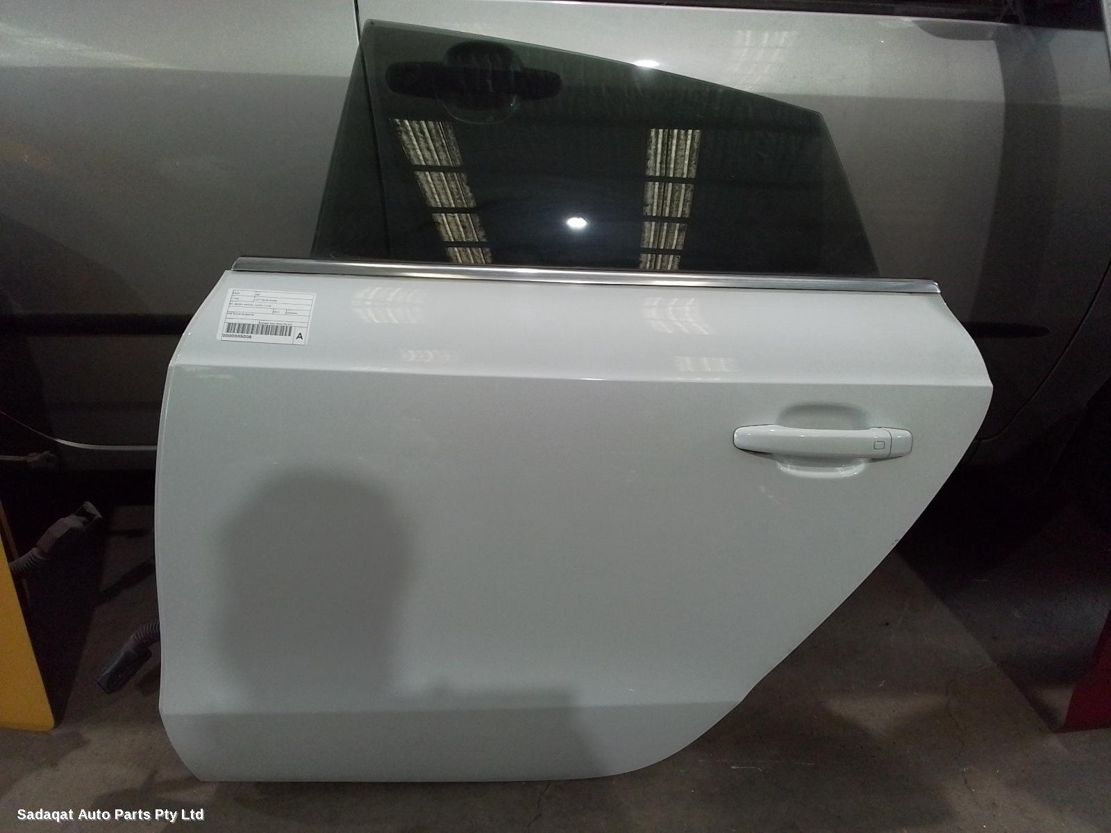 Audi A5 Left Rear Door/sliding