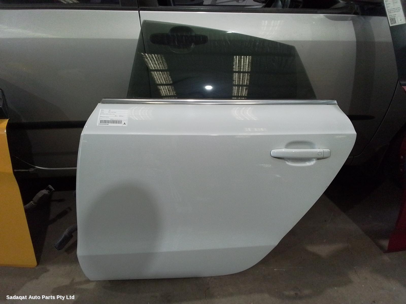 Audi A5 Left Rear Door/sliding