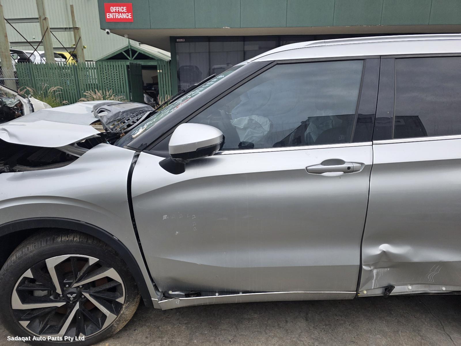 Mitsubishi Outlander Wheel Mag