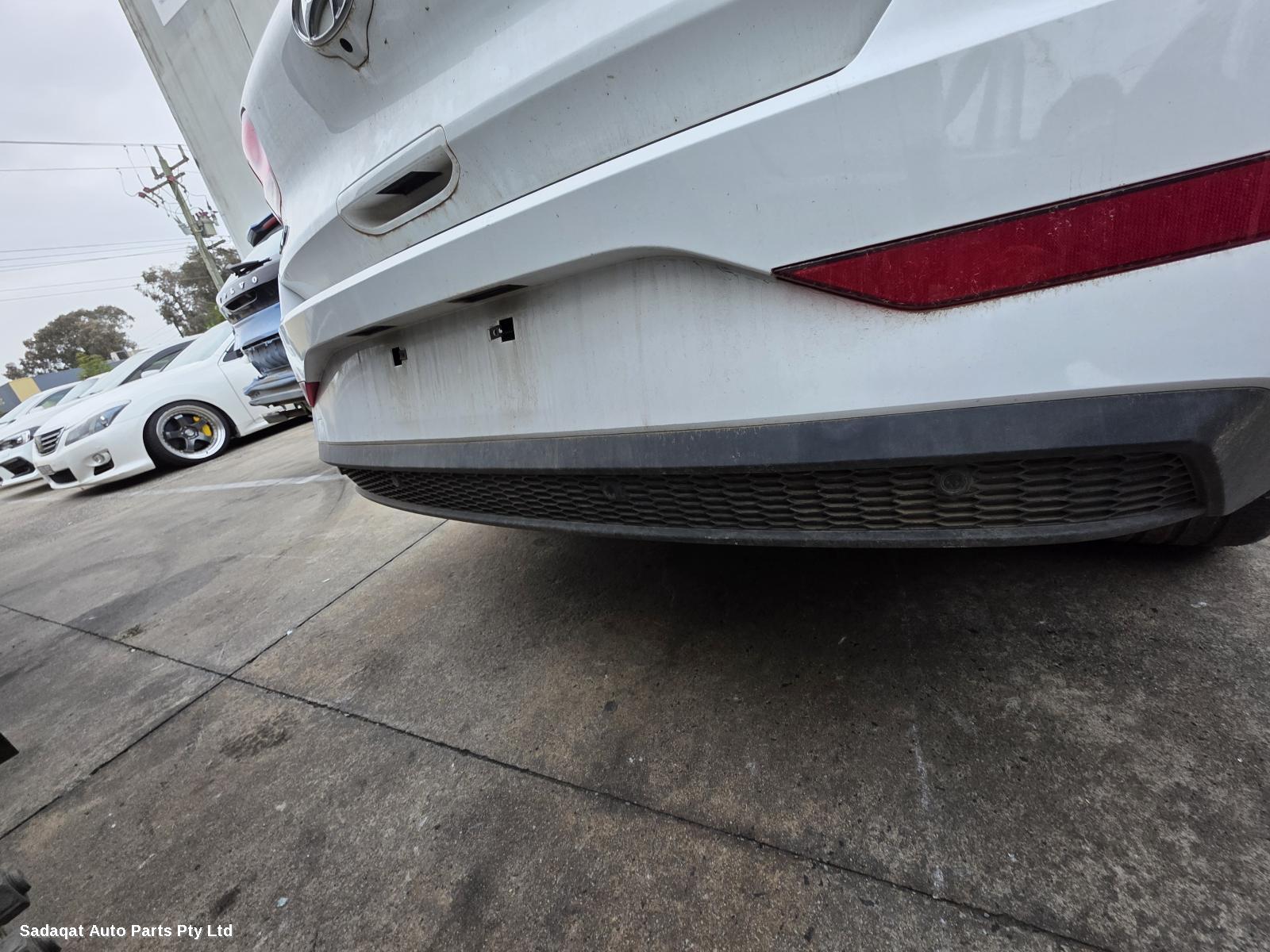 Hyundai I30 Right Headlamp