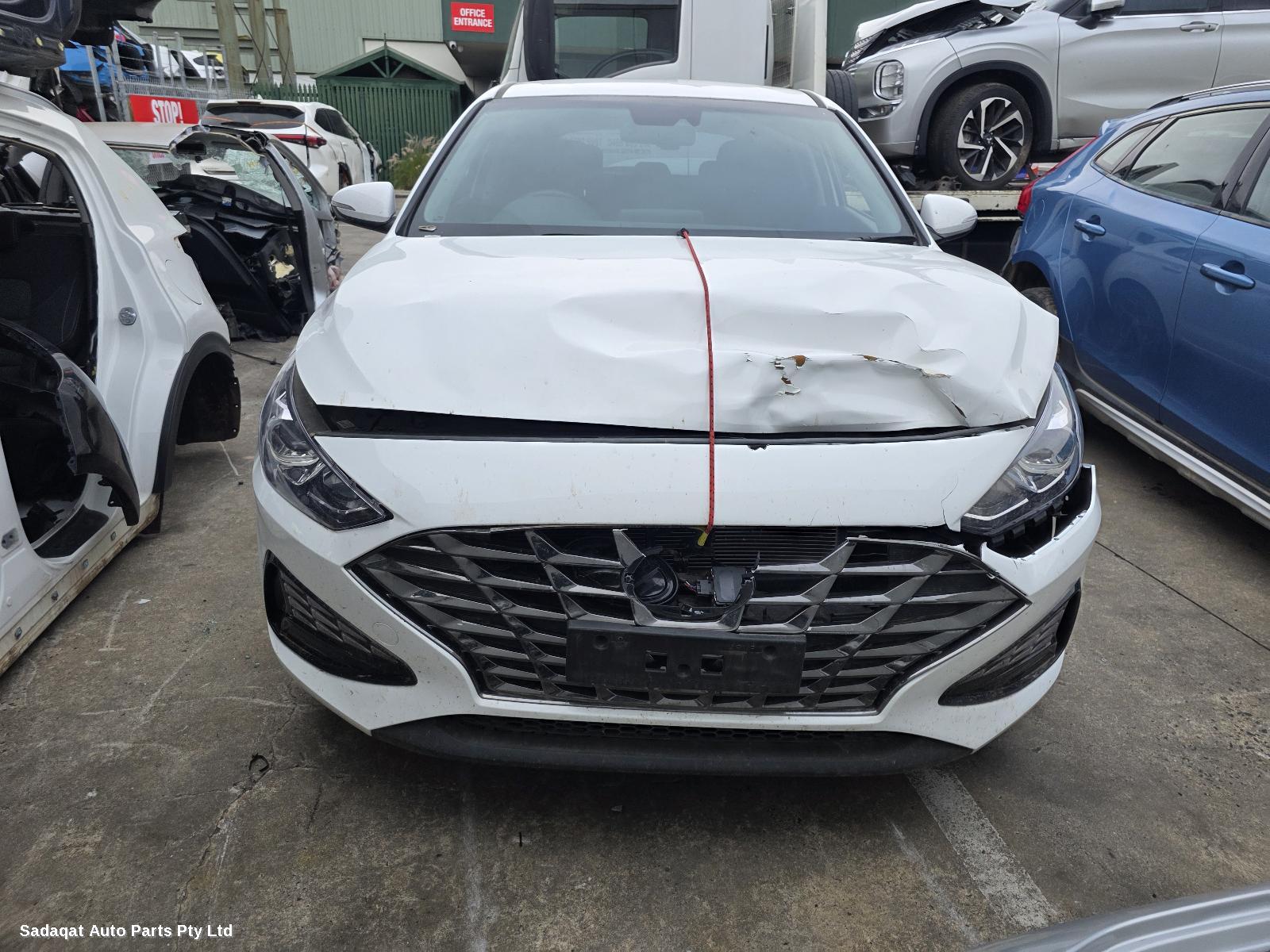 Hyundai I30 Right Headlamp