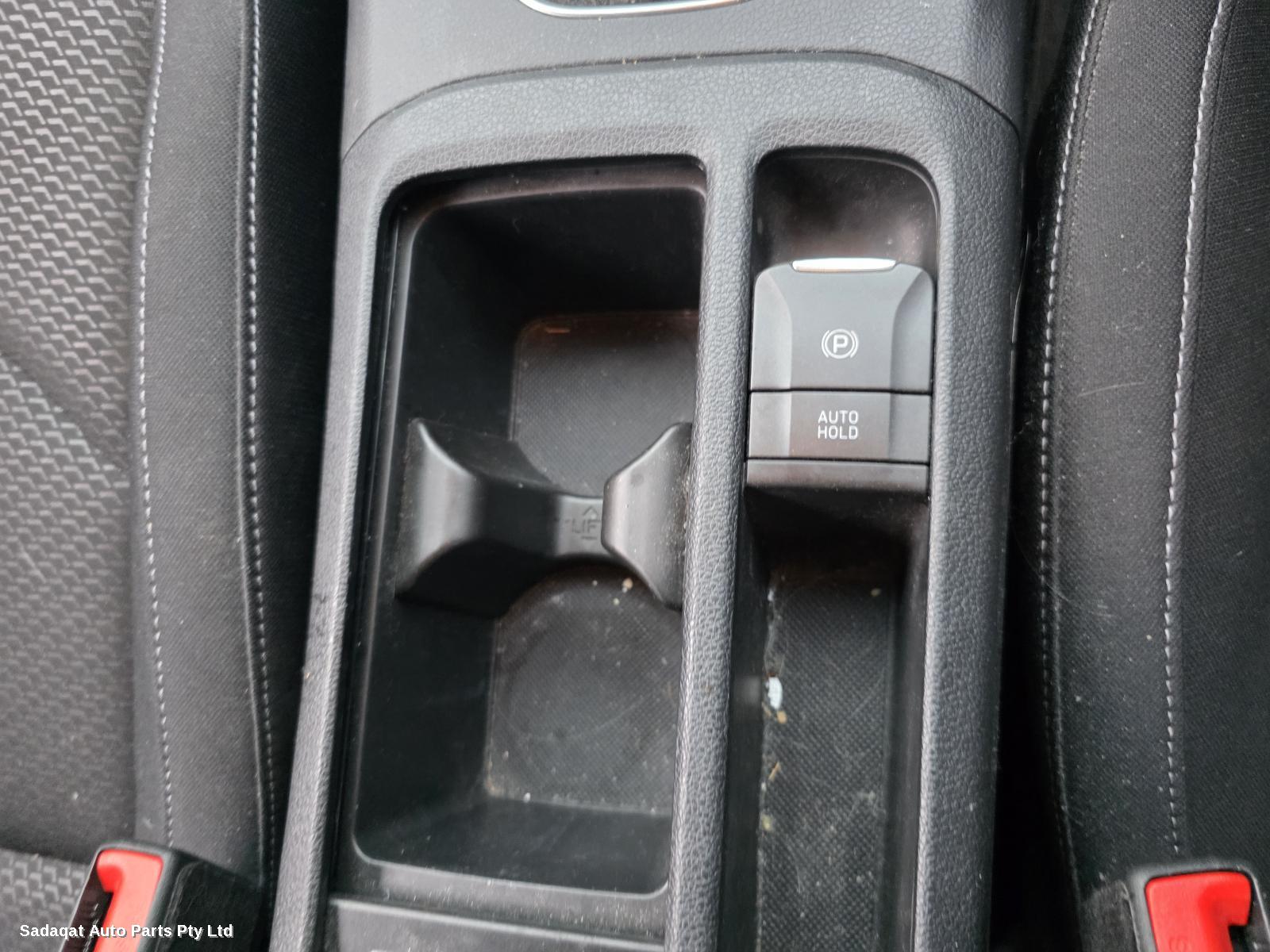 Hyundai I30 Right Headlamp